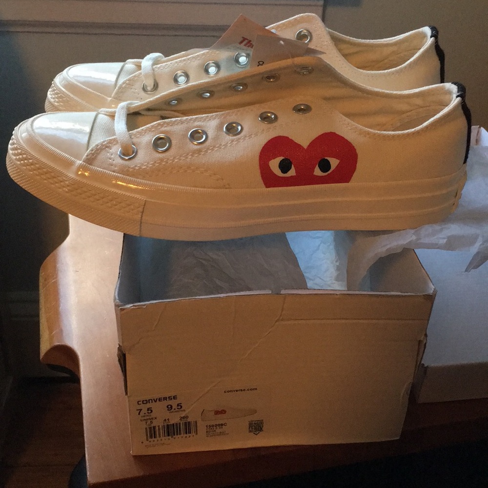 New Size 9.5W Low Top Comme Des Garçon Converse